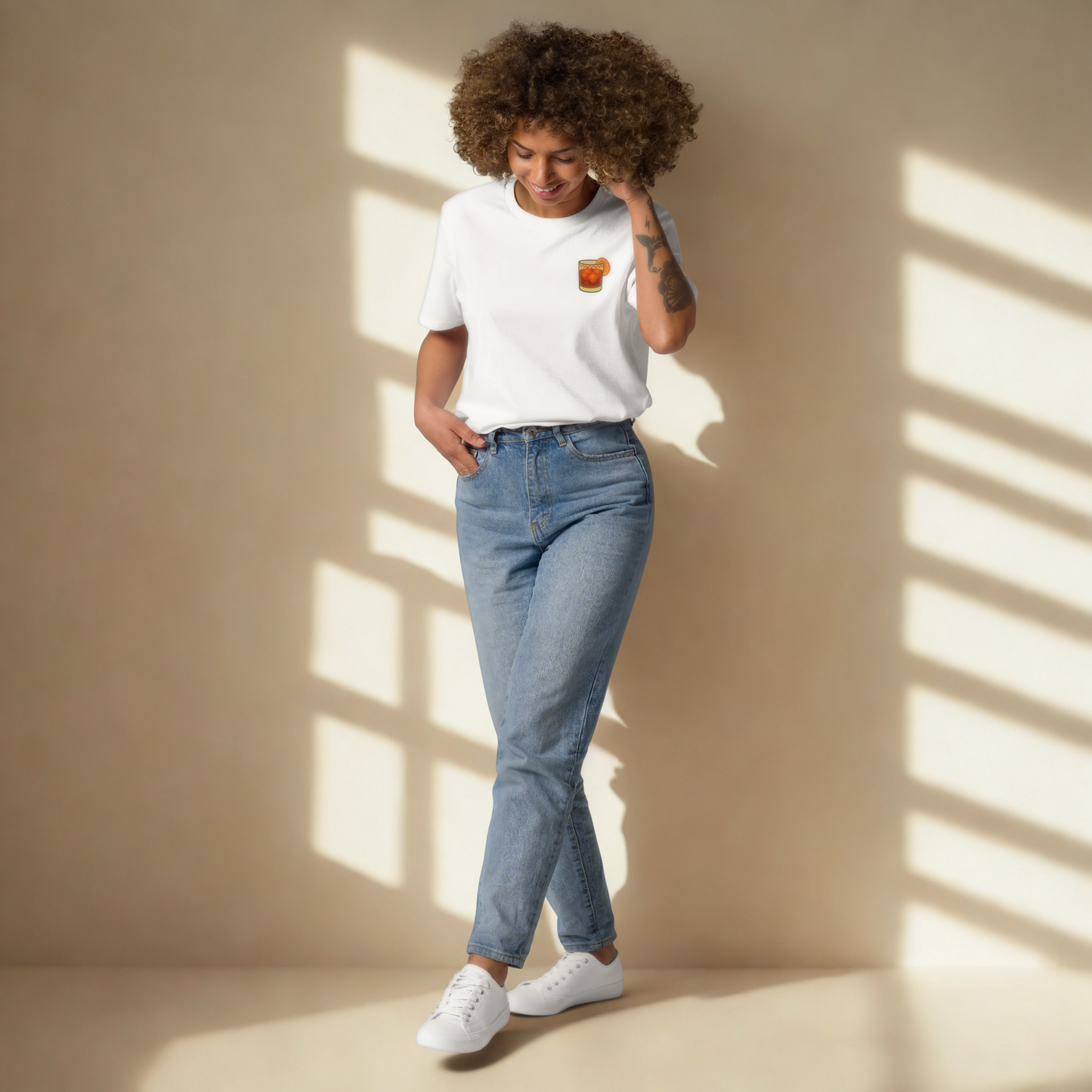 Vermut Con Naranja – Unisex Organic Cotton T-Shirt